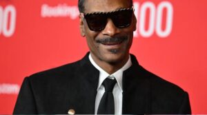 Snoop Dogg Net Worth: How $160 Million Was Built Across Music, Media, and Decades of Reinvention